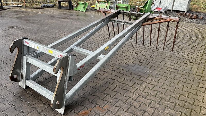 Fliegl SILOPRATZE 3000 MM