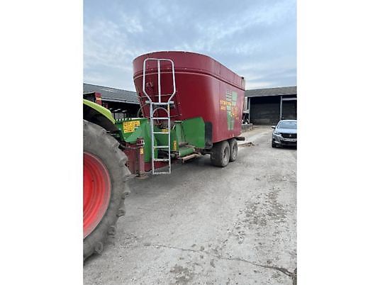 Strautmann VERTI MIX 2401