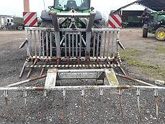 DDR Eigenbau Fortschritt Silagegreifer Silagezange mit Niederhalter und Schiebeschild für Silobau